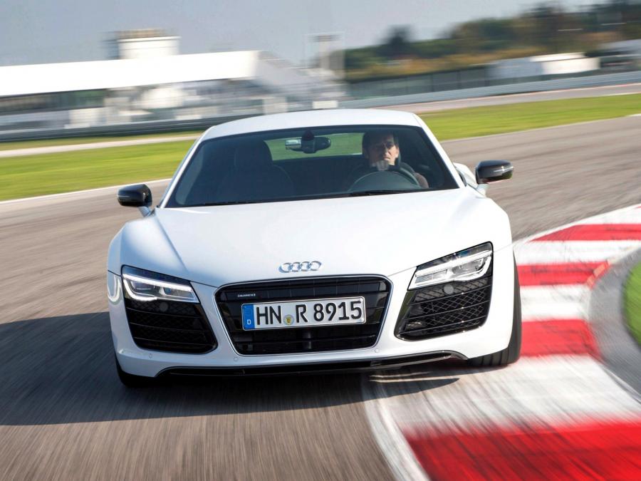  Audi R8 2012 года  (фото 7 из 7)